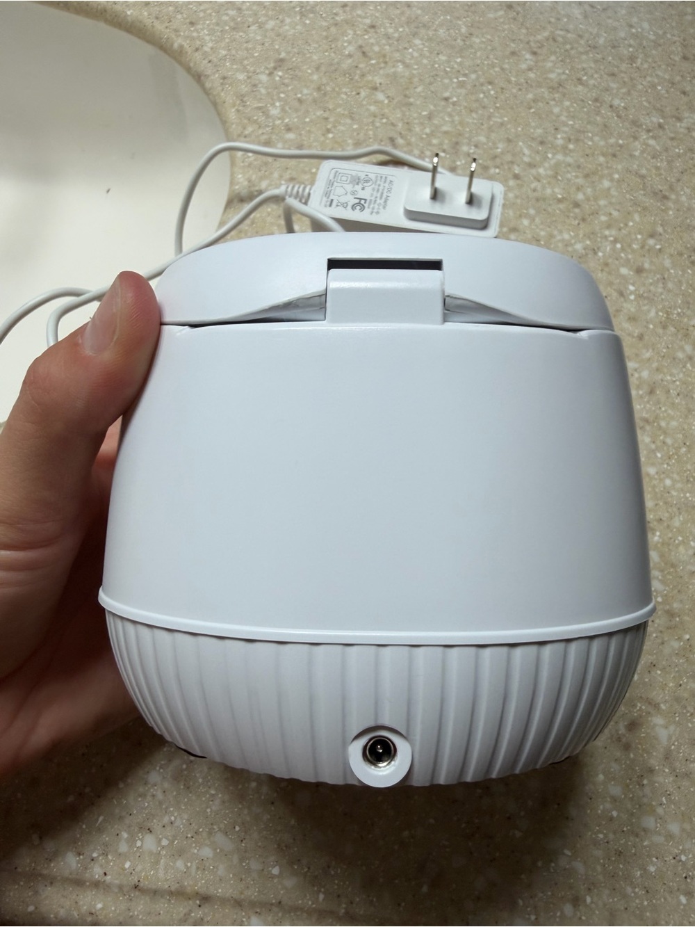 Ultrasonic Retainer Cleaner - Picture 4 of 6